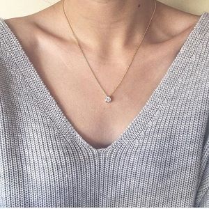 *BOGO* gold stud necklace